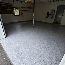 Epoxy-Flake-Polysaspartic-Floor-System-in-Red-Hook-NY 5